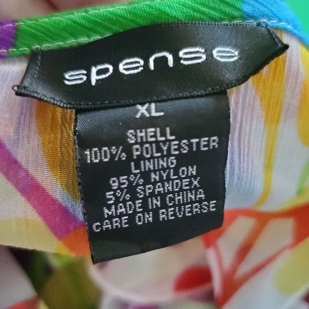 Spense Top - Picture 4 of 12